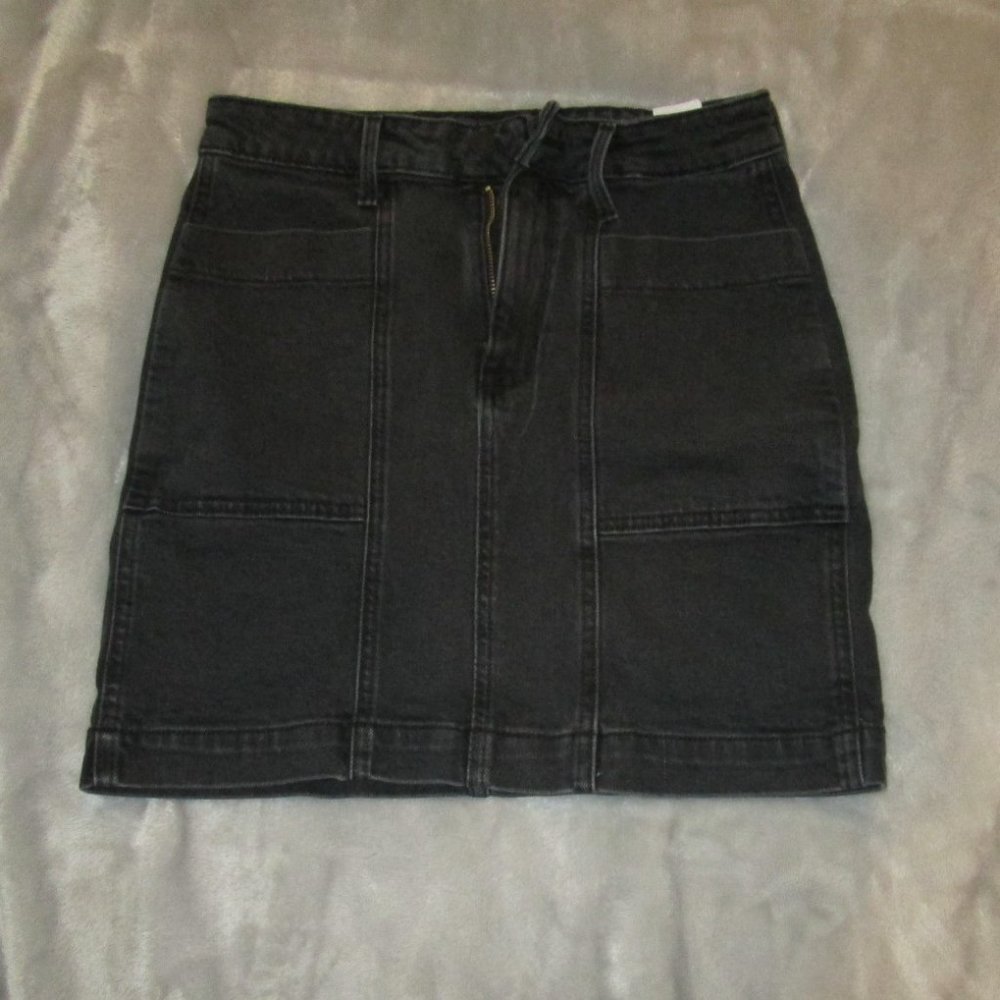 Old Navy High Waisted Black Jean Skirt